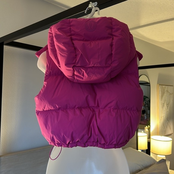 Lululemon Wunder Puff Super-Cropped Vest RARE, Size 4 - Picture 11 of 13